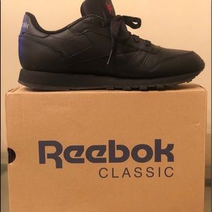 Men’s Reebok classic